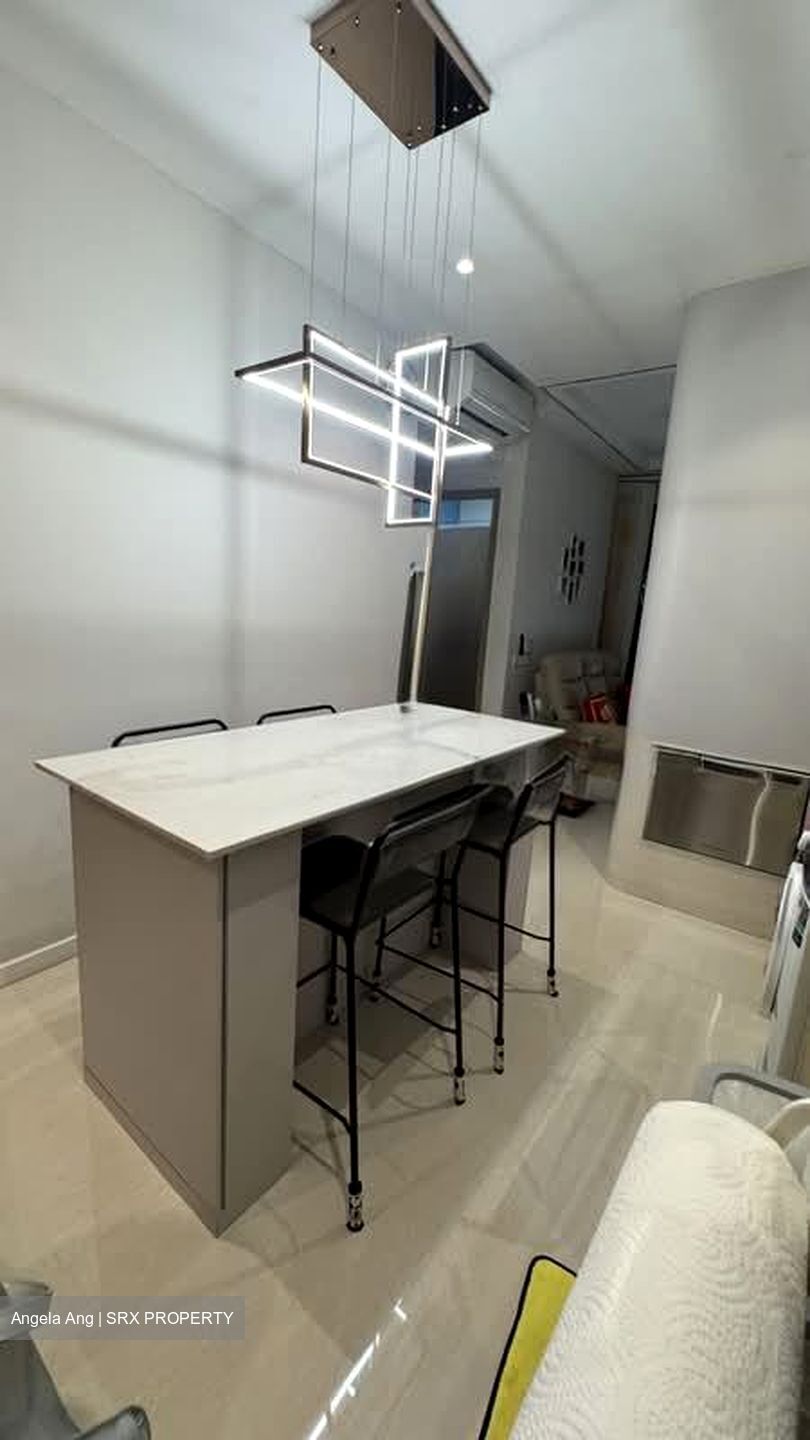 Treasure at Tampines (D18), Condominium #607400071
